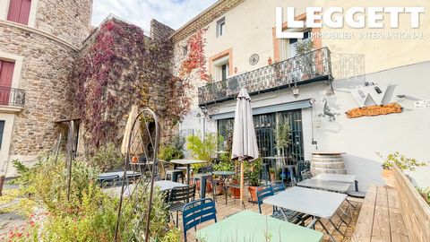 A35031DAL34 - Una fantástica oportunidad para adquirir un bar / restaurante de vinos bien establecido y muy querido en el vibrante pueblo de Néffies. Con más de 100 m² de espacio con licencia, este negocio cuenta con un acogedor comedor interior, una...